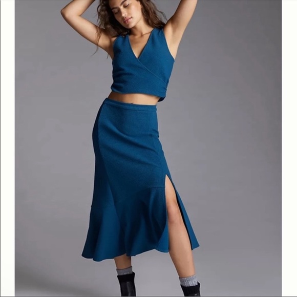 Anthropologie Dresses & Skirts - Anthropologie Slim Skirt Set Cropped Midi Sleeveless